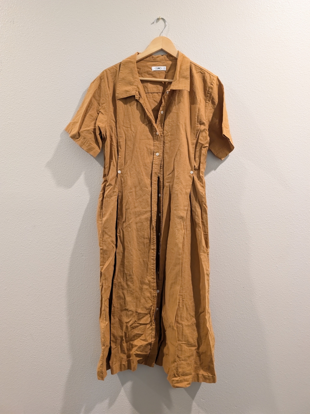 Como Vintage Inspired Short-Sleeve Button-Front Linen Midi Dress in Mustard